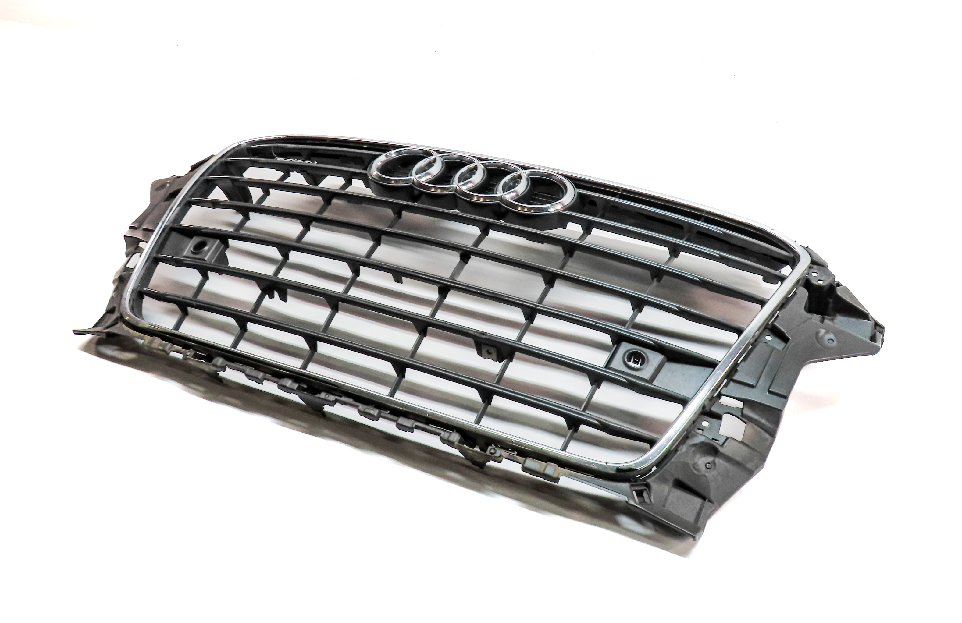 15-16 AUDI A3 (8V) FRONT CENTER PRIMARY HOOD GRILLE w/ EMBLEM (BLACK & SILVER) — exact item pictured